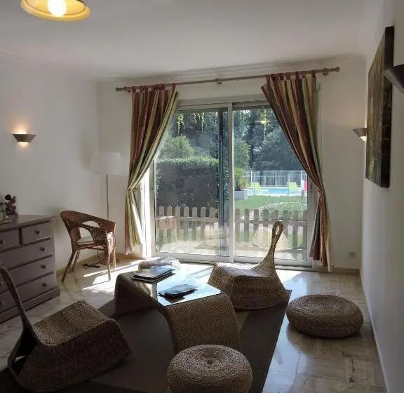 スイート（家族用）, Logis Du Parc