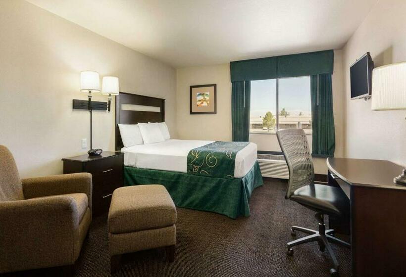 Номер Стандарт Кровать Кинг Адаптированный для Инвалидов, Travelodge By Wyndham Santa Teresa