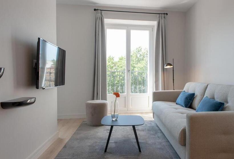 استودیوی استاندارد, Mh Apartments Central Madrid