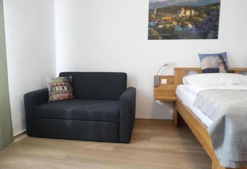 标准三人间, Garni Villa Areka