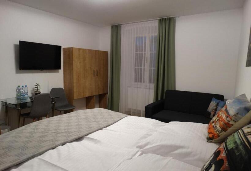 스탠다드 트리플 룸, Garni Villa Areka