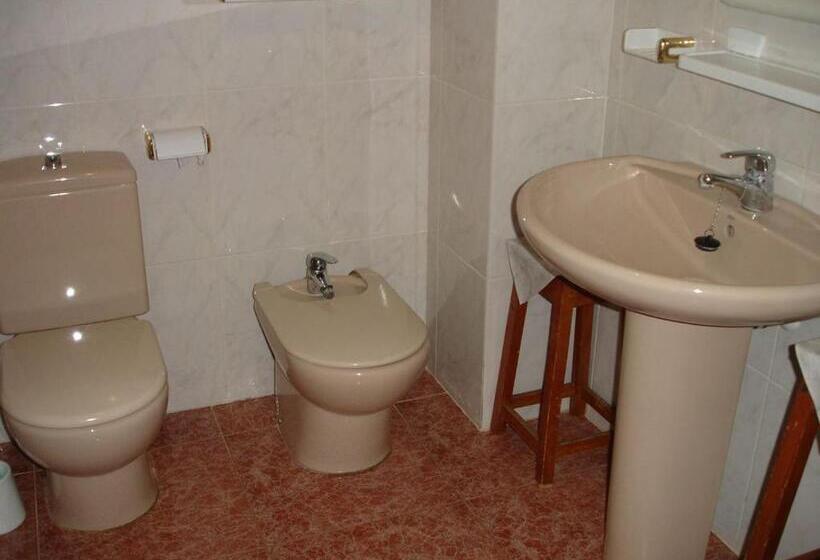 带3个卧室的公寓, Apartamentos Raymar