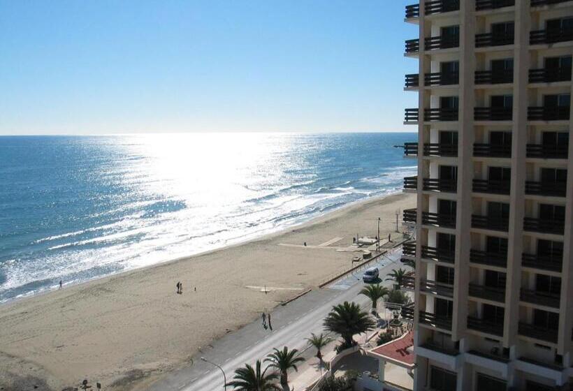 آپارتمان 3 خوابه, Apartamentos Raymar