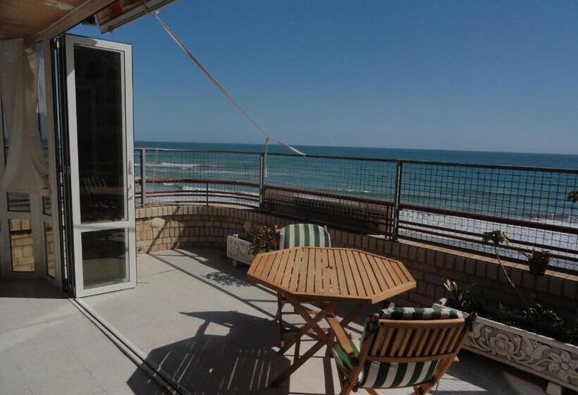 带3个卧室的公寓, Apartamentos Raymar