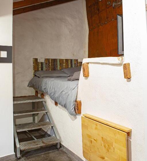 高级套房, Fortress Jacuzzi Suites
