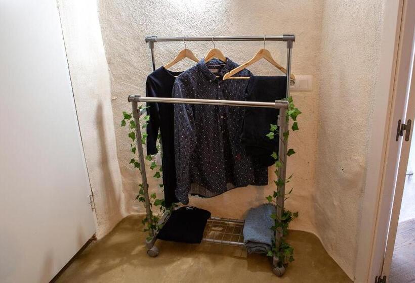 スーペリアースイート, Fortress Jacuzzi Suites