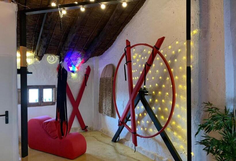 マウンテンビュースイート, Fortress Jacuzzi Suites