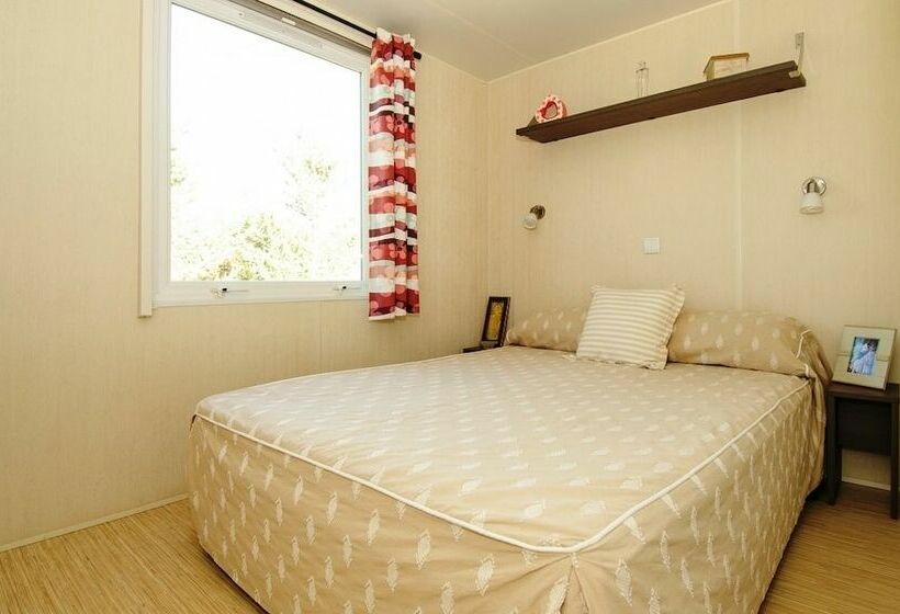 2 Szobás Ház, Camping Pirinenc