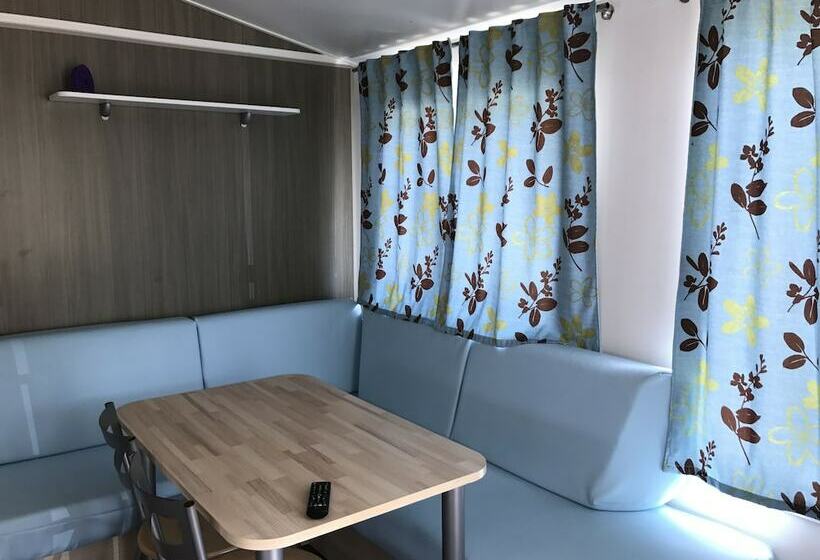 2 Szobás Ház, Camping Pirinenc