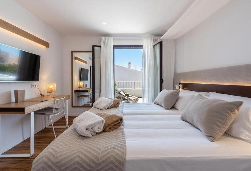 디럭스 자쿠지룸, Ynaira Hotel & Spa