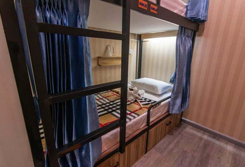 تختخواب در اتاق مشترک, Aplus Hostel