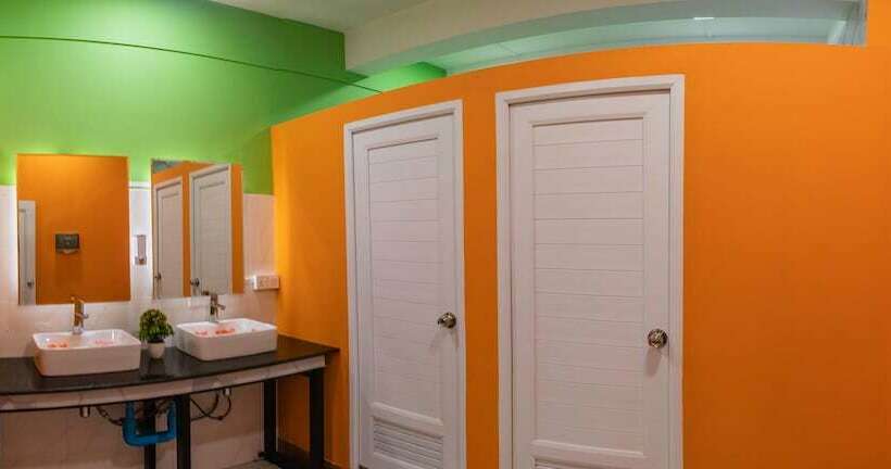 تختخواب در اتاق مشترک, Aplus Hostel