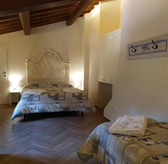 اتاق استاندارد سه نفره, Il Mulino Di Celle