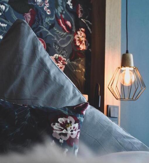 Номер Economy, Pelikans Krone