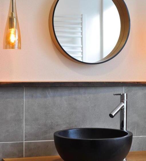 Номер Superior, Pelikans Krone