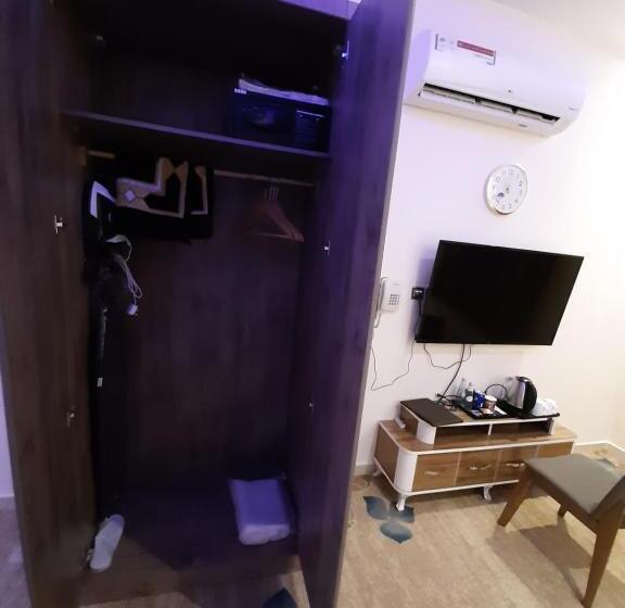 스탠다드 싱글 룸, Qasr Alshamal