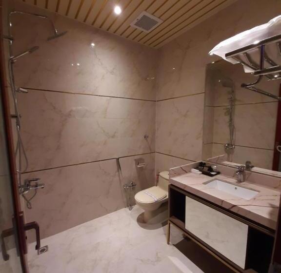 Номер Deluxe, Qasr Alshamal