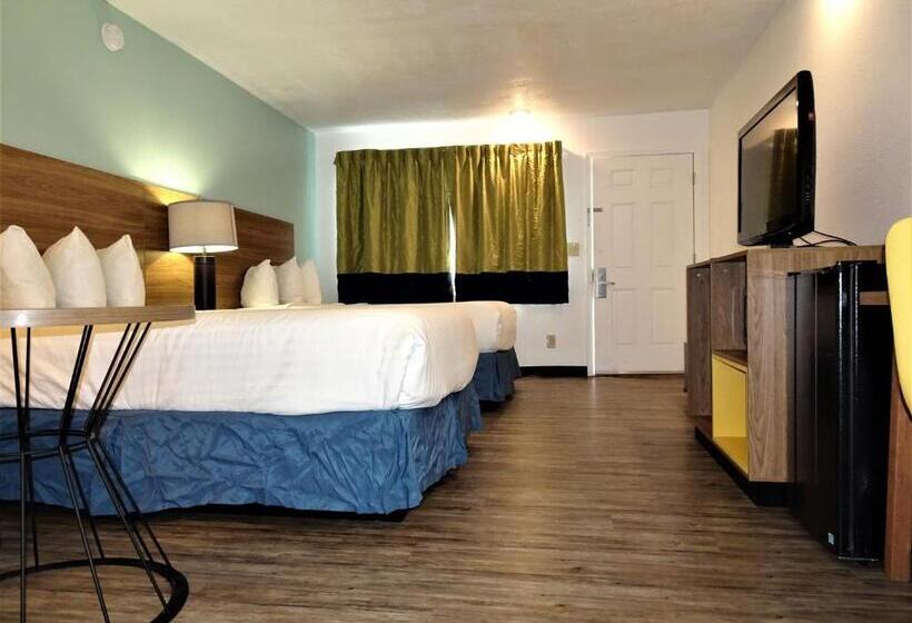 اتاق استاندارد با 2 تخت دوبل, Days Inn By Wyndham Lake Havasu