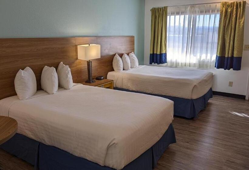 İki Çift Kişilik Yataklı Standart Oda, Days Inn By Wyndham Lake Havasu