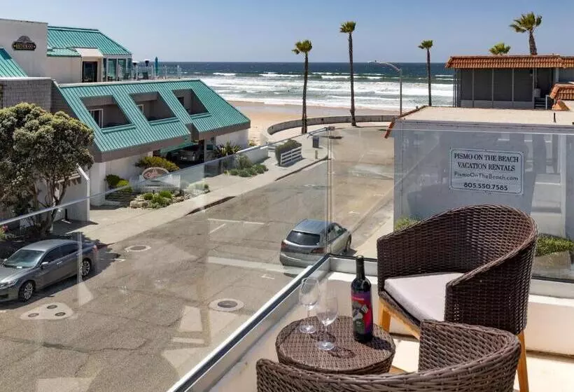 اتاق لوکس با تخت بزرگ, Sandcastle Hotel On The Beach