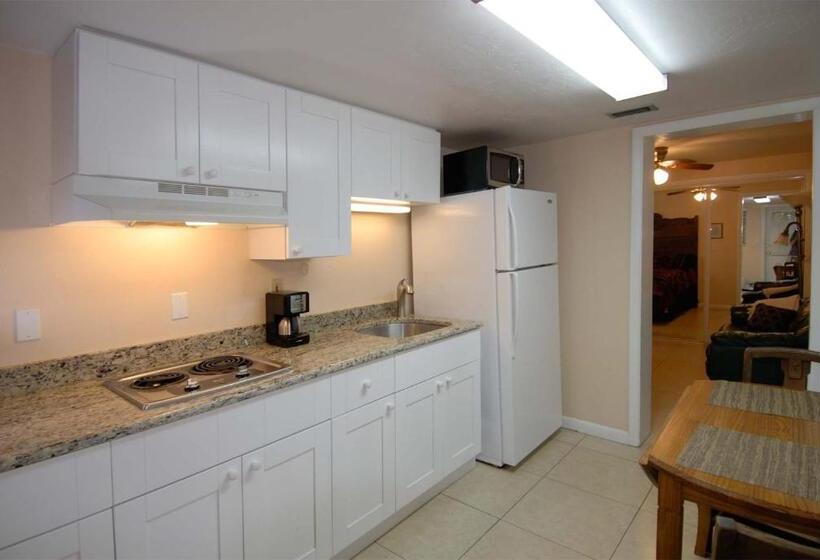 کابین, Seahorse Cottages   Adults Only