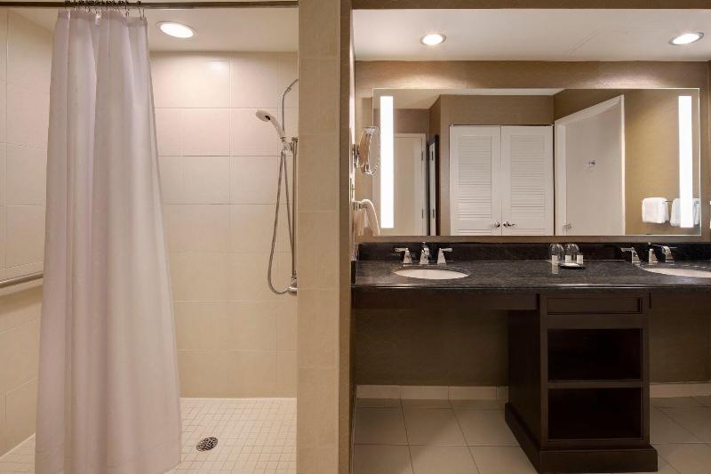 Люкс, Sheraton Suites Fort Lauderdale West