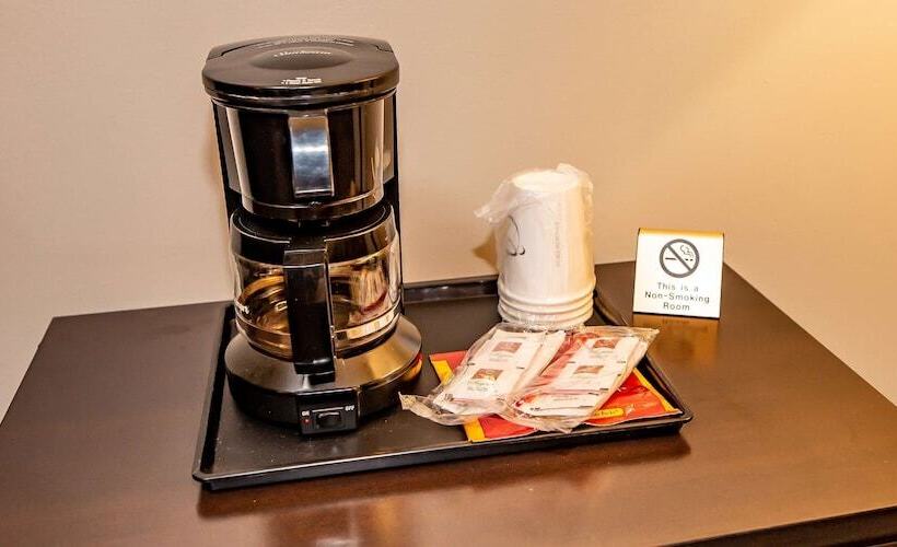 غرفه قياسيه سريرين مزدوجين, Americas Best Value Inn St. Marys