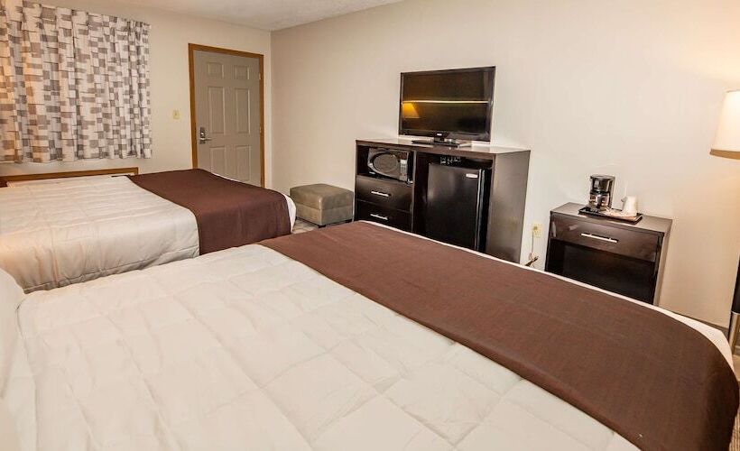 غرفه قياسيه سريرين مزدوجين, Americas Best Value Inn St. Marys