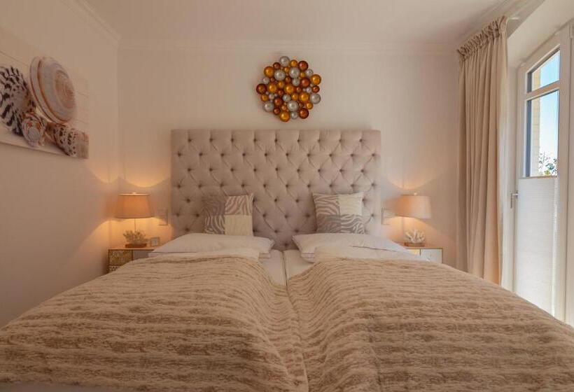 סוויטה עם מרפסת, La Maison M