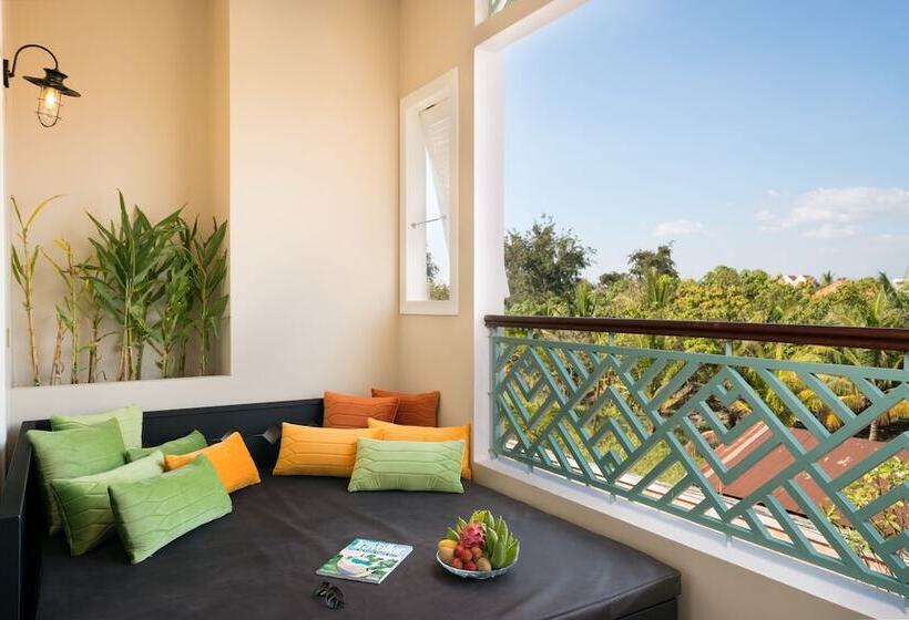 جناح مطلّ علي حمام السباحة, The Royal Family Suites By Memoire Palace Resort & Spa