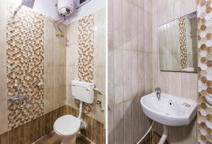 スタンダードルーム, O Red Velvet Classic Near Netaji Subhash Chandra Bose International Airport