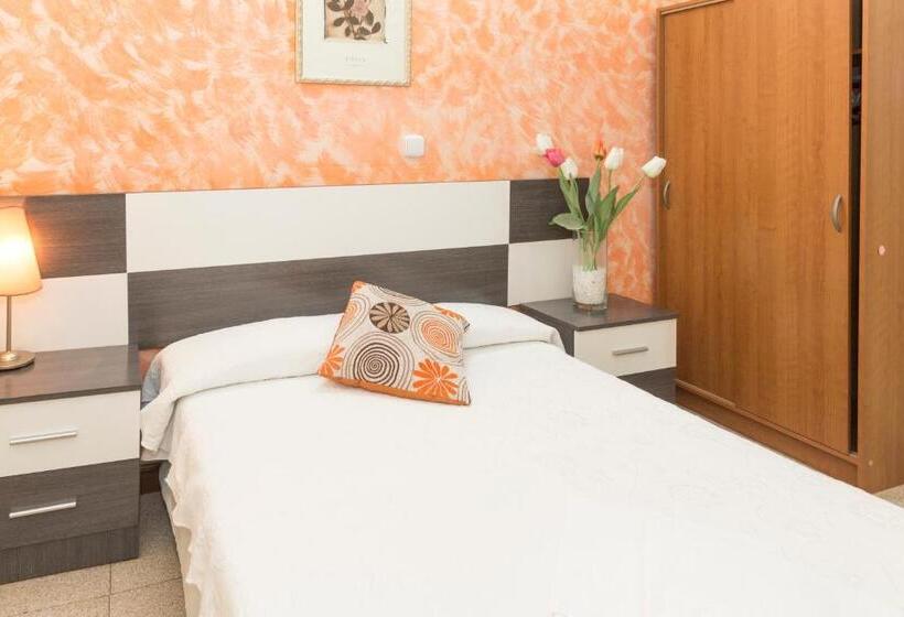 Номер Economy с общей ванной комнатой, Pensión Dani