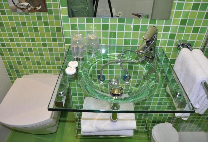 スタンダードルーム, Pensión C7