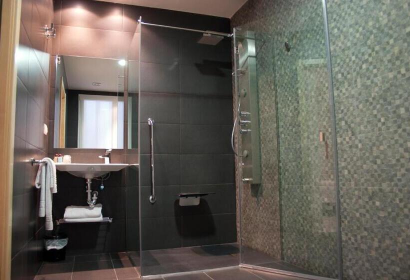 スタンダードルーム, Pensión C7