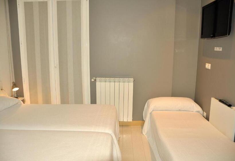 スタンダードルーム, Pensión C7