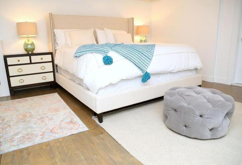 חדר דחוקס עם מיטת קינג, Harpoon House