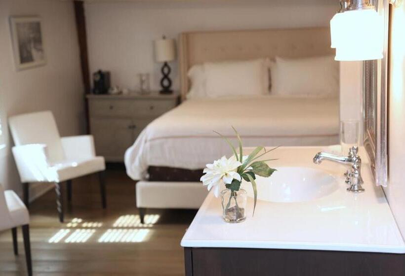 חדר דחוקס עם מיטת קינג, Harpoon House