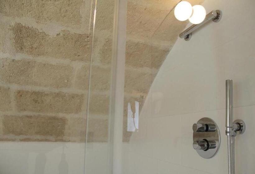 豪华套房, Lamia Room Rentals