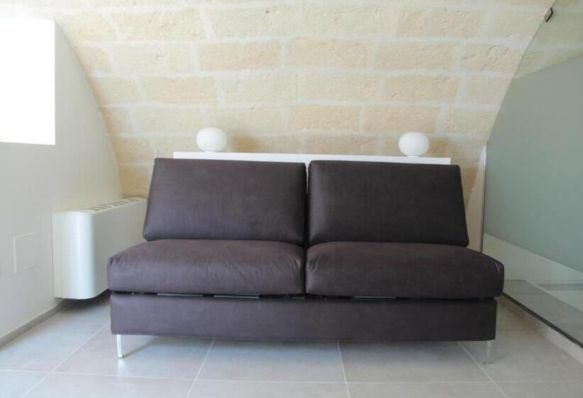 豪华套房, Lamia Room Rentals