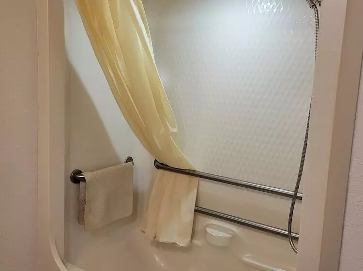 اتاق استاندارد برای معلولان, Baymont By Wyndham Pueblo