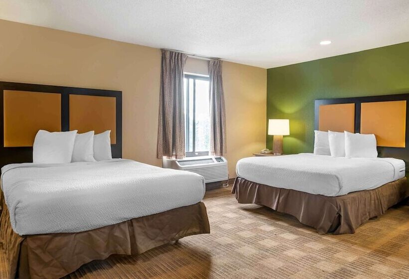סטודיו דלוקס, Extended Stay America Select Suites   Detroit   Warren