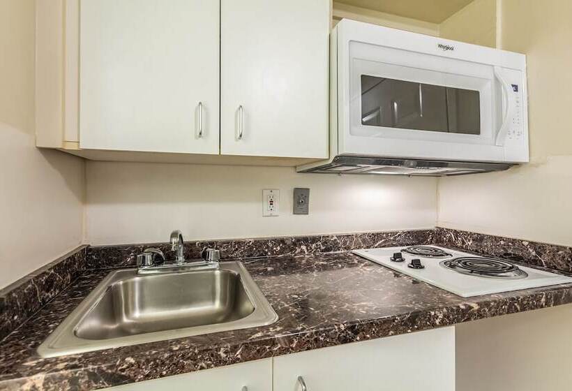 חדר סטודיו סטנדרד, Hometowne Studios By Red Roof Louisville