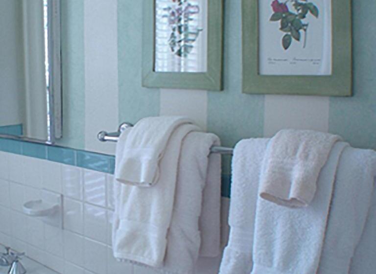 豪华房间, Morgan State House Inn