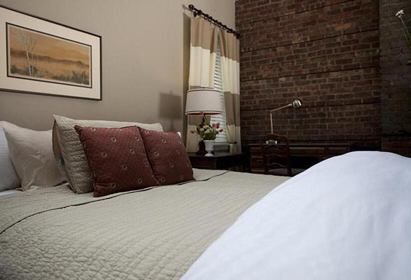 Estudi Deluxe, Morgan State House Inn