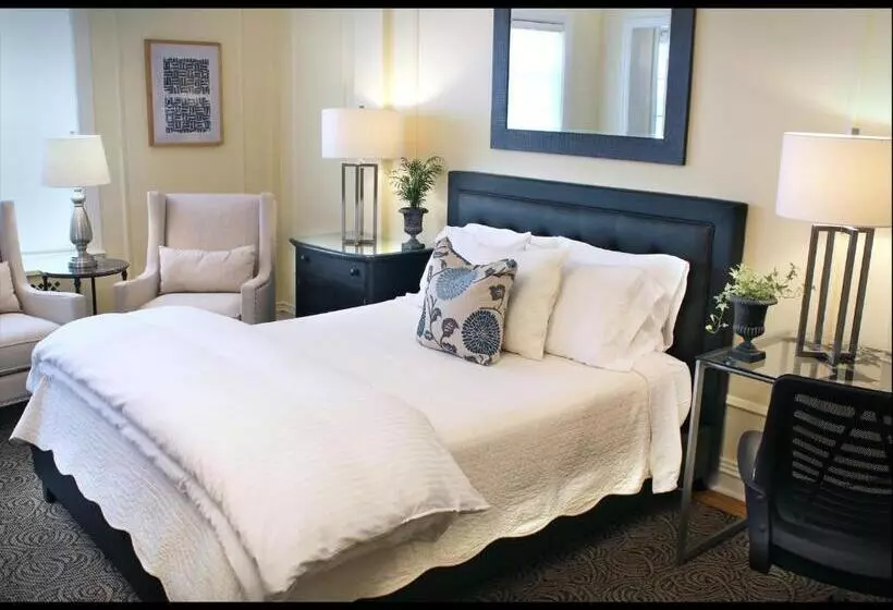 استودیوی استاندارد با تخت دو نفره بزرگ, Morgan State House Inn