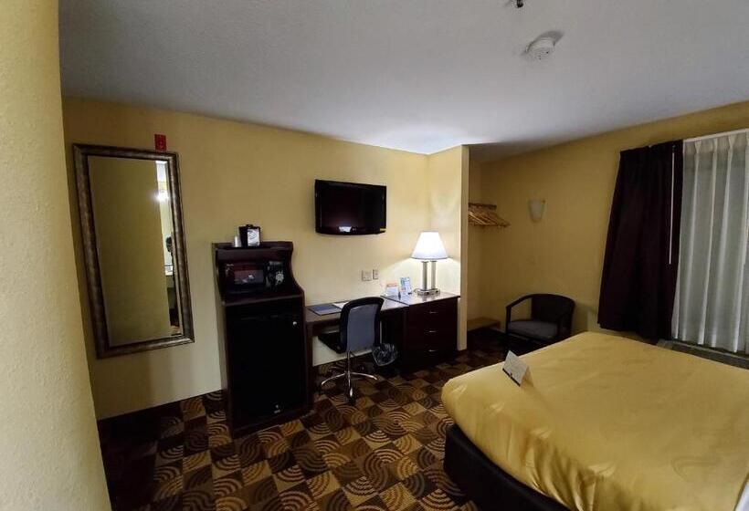 غرفة قياسية, Quality Inn Brunswick Cleveland South