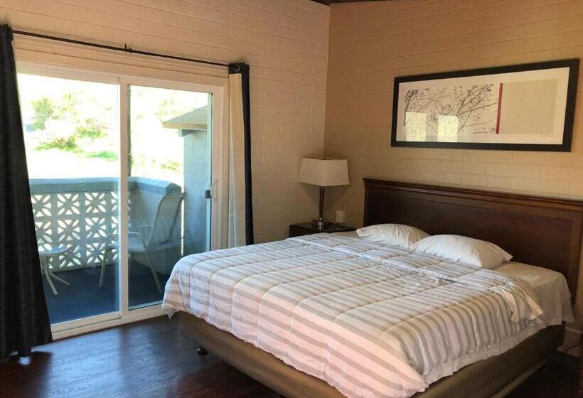 Стандартный Номер Кровать Кинг, Sierra Lodge Three Rivers