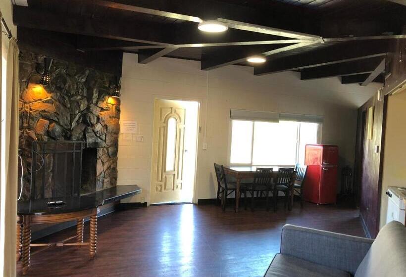 جناح ديلوكس, Sierra Lodge Three Rivers