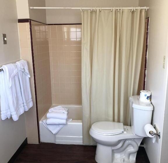 جناح ديلوكس, Sierra Lodge Three Rivers