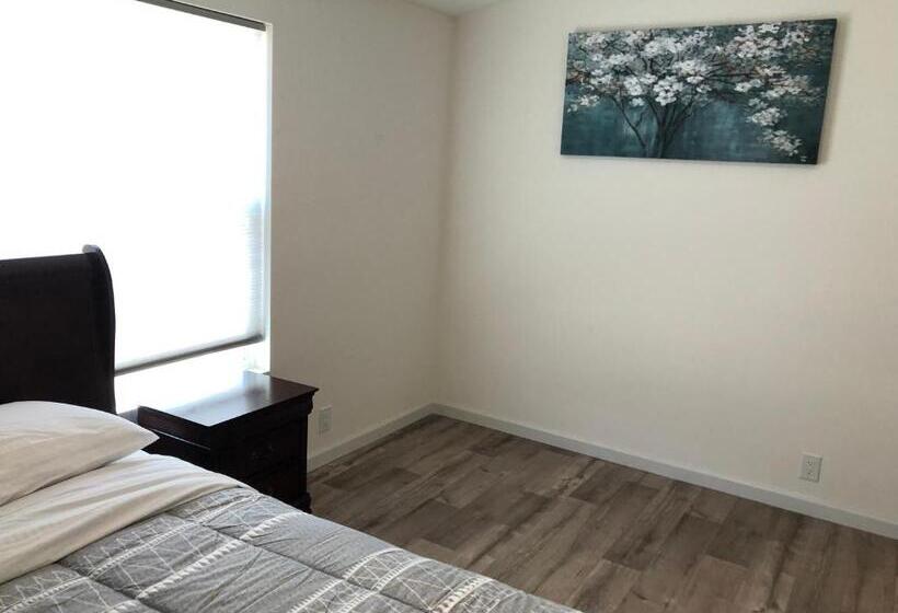 منزل غرفة نوم واحدة, Sierra Lodge Three Rivers